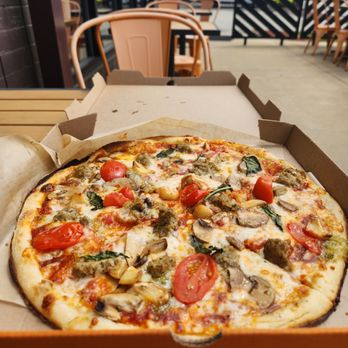 Blaze Pizza - Build your own - Salad Near Me - Monroeville, Pennsylvania Blaze Pizza - Build your own - Salad Near Me - Monroeville, Pennsylvania