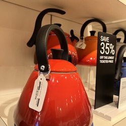 Le Creuset Outlet Store