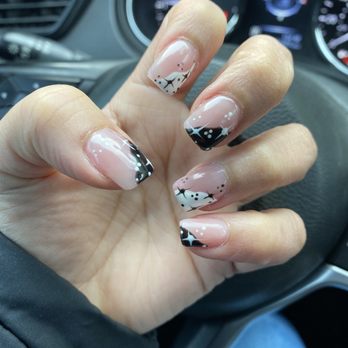 M&G Sunny Nail Spa - I showed Winnie a design similar to this and she got it! - Nail Salons Near Me - West Hempstead, New York M&G Sunny Nail Spa - I showed Winnie a design similar to this and she got it! - Nail Salons Near Me - West Hempstead, New York