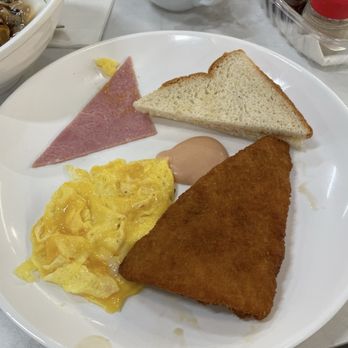 High Five 囍筷 - Fried fish filet with scrambled egg and ham (breakfast combo d) - Breakfast & Brunch Near Me - Brooklyn, New York High Five 囍筷 - Fried fish filet with scrambled egg and ham (breakfast combo d) - Breakfast & Brunch Near Me - Brooklyn, New York