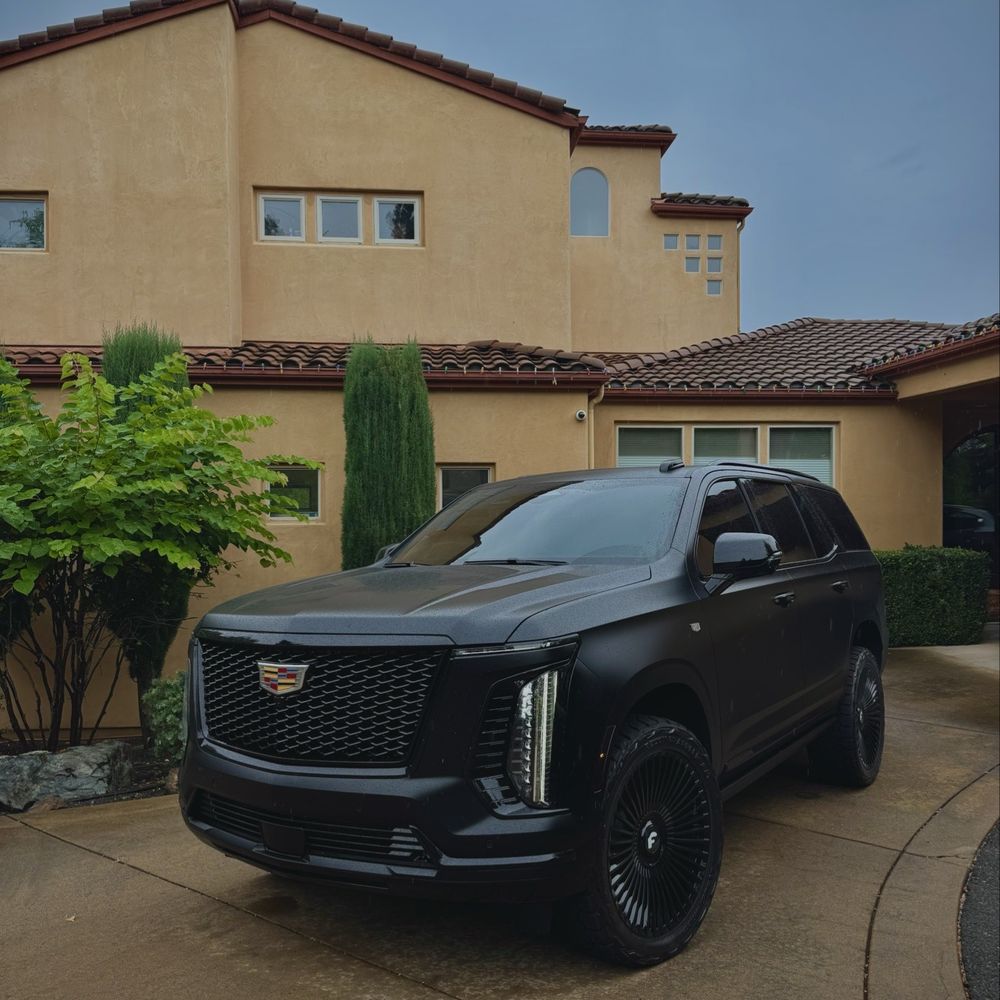 Escalade Escalade