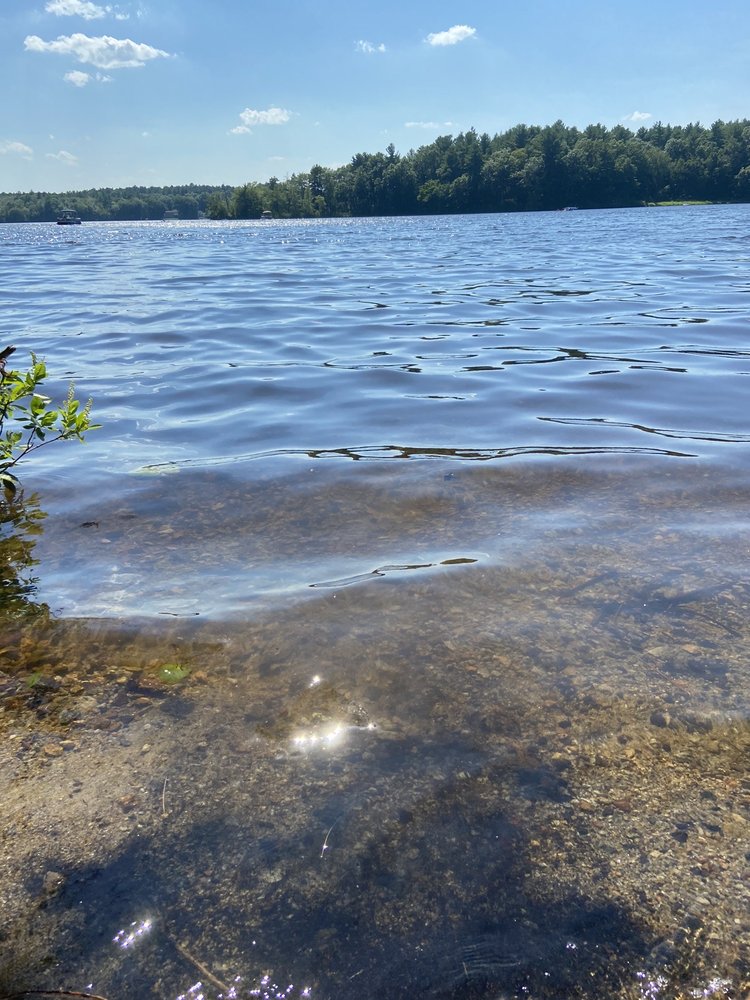 HEART POND Updated July 2024 12 Photos & 14 Reviews Pond St