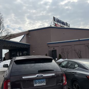 IL Gabbiano - Italian Near Me - New Haven, Connecticut