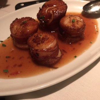 Arroyo Chop House - Steakhouses Near Me - Pasadena, California Arroyo Chop House - Steakhouses Near Me - Pasadena, California