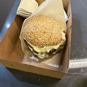 Amboy - Fancy classic - Burgers Near Me - West Covina, California Amboy - Fancy classic - Burgers Near Me - West Covina, California