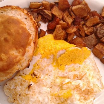 Toast - Eggs and biscuit? Yes. Dried up potatoes? No. - Breakfast & Brunch Near Me - Asbury Park, New Jersey
