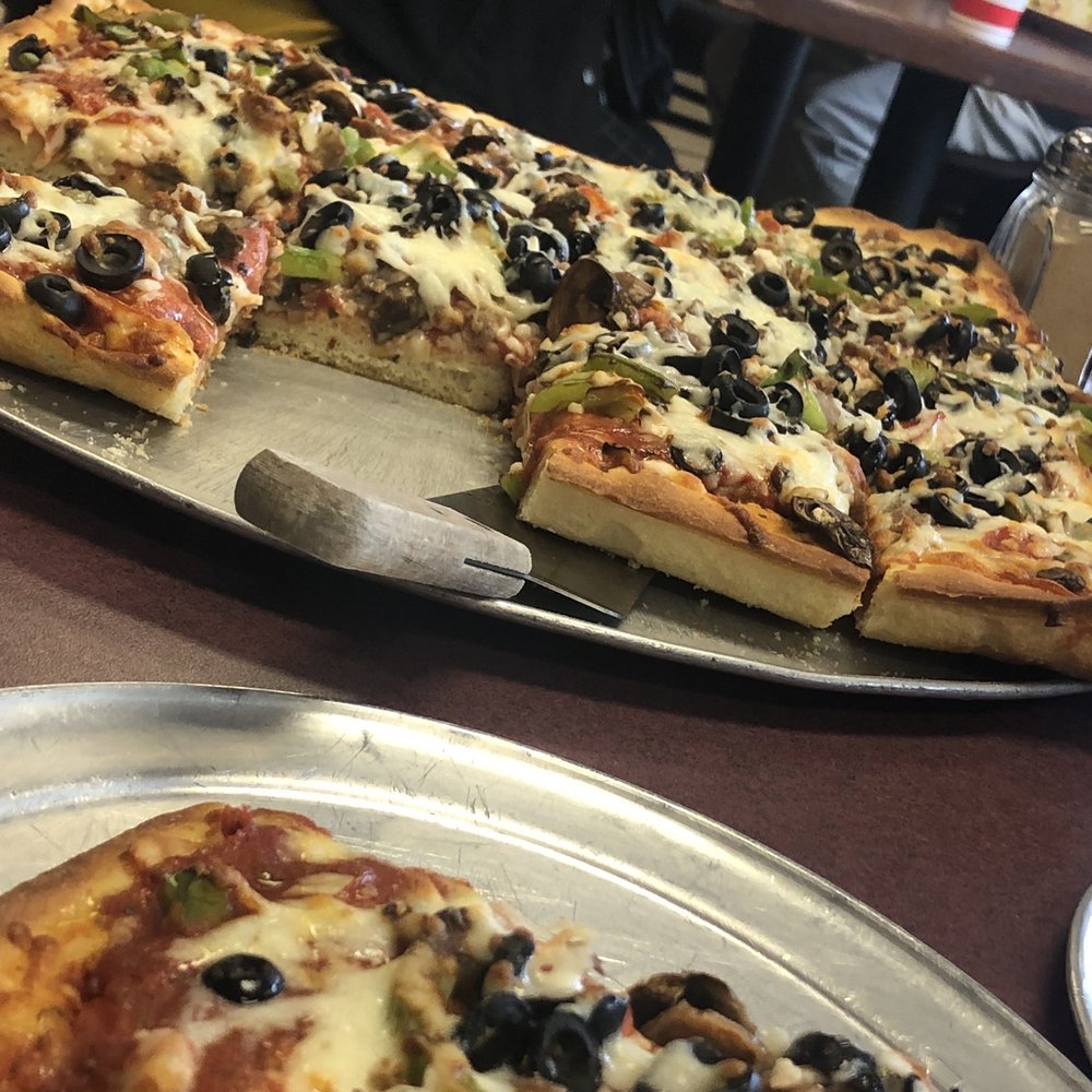 Lucky's Pizza - Lucky's Special 17" Sicilian - Pizza Near Me - Surprise, Arizona Lucky's Pizza - Lucky's Special 17" Sicilian - Pizza Near Me - Surprise, Arizona