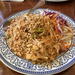 Phad Thai with Chicken