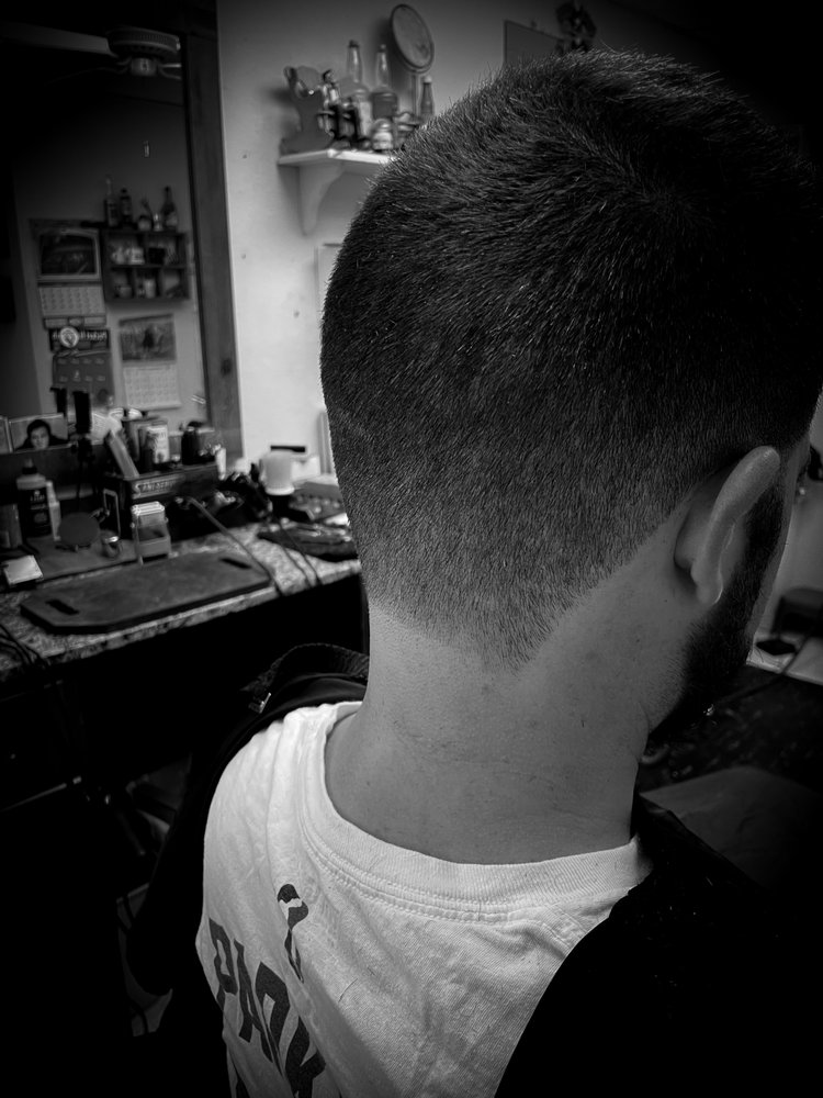 Barber Shop Logo