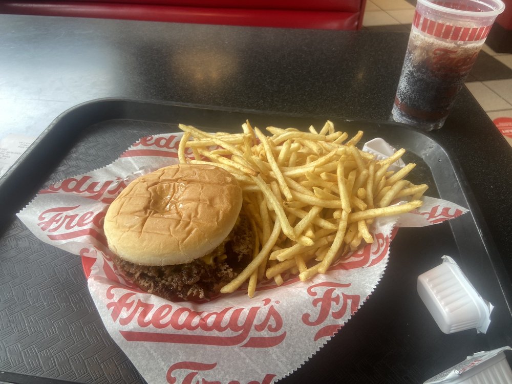 FREDDY’S FROZEN CUSTARD & STEAKBURGERS 37 Photos & 138 Reviews 129