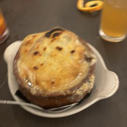 Clubhouse Restaurant - French onion soup