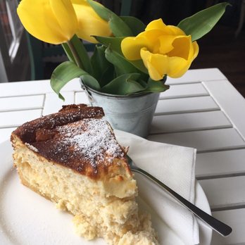 Café Milch & Honig - Extremely delicious cheesecake!!! :-) - Cafes Near Me - Berlin, BE