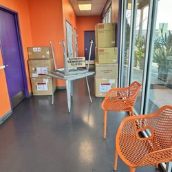 Raw Earth Juicery - Bathroom permanently closed, unsightly boxes