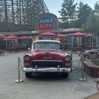 Kings Dominion - Red car at juke box restaurant. - Amusement Parks Near Me - Doswell, Virginia Kings Dominion - Red car at juke box restaurant. - Amusement Parks Near Me - Doswell, Virginia