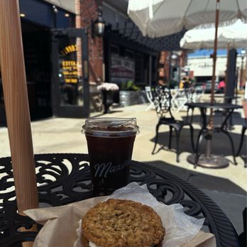 Maxine’s Coffee Shop - Oatmeal Cream Pie Cold Brew - Coffee & Tea Near Me - Cranberry Twp, Pennsylvania Maxine’s Coffee Shop - Oatmeal Cream Pie Cold Brew - Coffee & Tea Near Me - Cranberry Twp, Pennsylvania