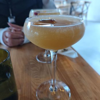 The Rejoicing Vine - Mimosa with alcohol free sparkling tea - Wineries Near Me - Indianapolis, Indiana The Rejoicing Vine - Mimosa with alcohol free sparkling tea - Wineries Near Me - Indianapolis, Indiana