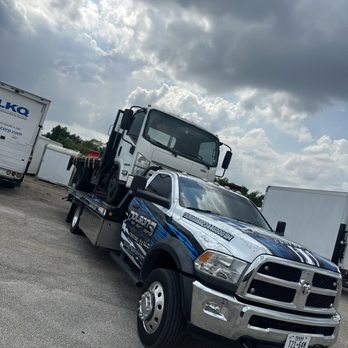 Dolson's Wrecker Service - Little medium duty tow we knocked out for one of our customers - Towing Near Me - Montgomery, Texas Dolson's Wrecker Service - Little medium duty tow we knocked out for one of our customers - Towing Near Me - Montgomery, Texas