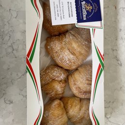 Sfogliatelle