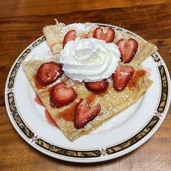 Crepe N Cream - Strawberry and Creme crepe. - Bubble Tea Near Me - Murrieta, California