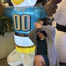Go birds! Go birds!
