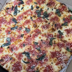 Round Pie Pizza Company - Signature Pie