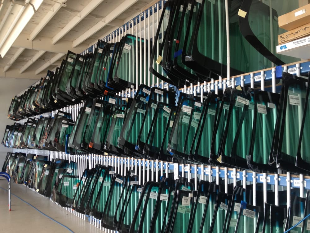 PRICELESS AUTO GLASS Updated September 2024 18 Photos & 35 Reviews