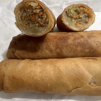 Fortune Garden - Their crispy egg rolls had a good balance of veg, ground pork, and not-too-thick skin. 11/8/21. - Asian Fusion Near Me - Round Rock, Texas Fortune Garden - Their crispy egg rolls had a good balance of veg, ground pork, and not-too-thick skin. 11/8/21. - Asian Fusion Near Me - Round Rock, Texas