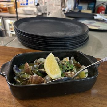 Tapabento - Clams - Portuguese Near Me - Porto, 13 Tapabento - Clams - Portuguese Near Me - Porto, 13