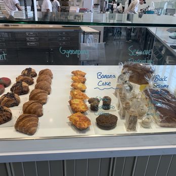 Breadbelly - Pastry display - Bakeries Near Me - San Francisco, California