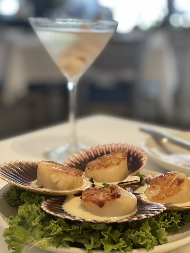 MesaMar Seafood Table