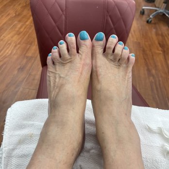 Lovely Nails - My toes - Nail Salons Near Me - Lincoln, California
