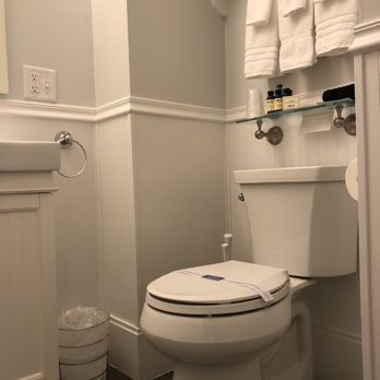 Prince Albert Guest House - My room (my bathroom in my room) - Guest Houses Near Me - Provincetown, Massachusetts