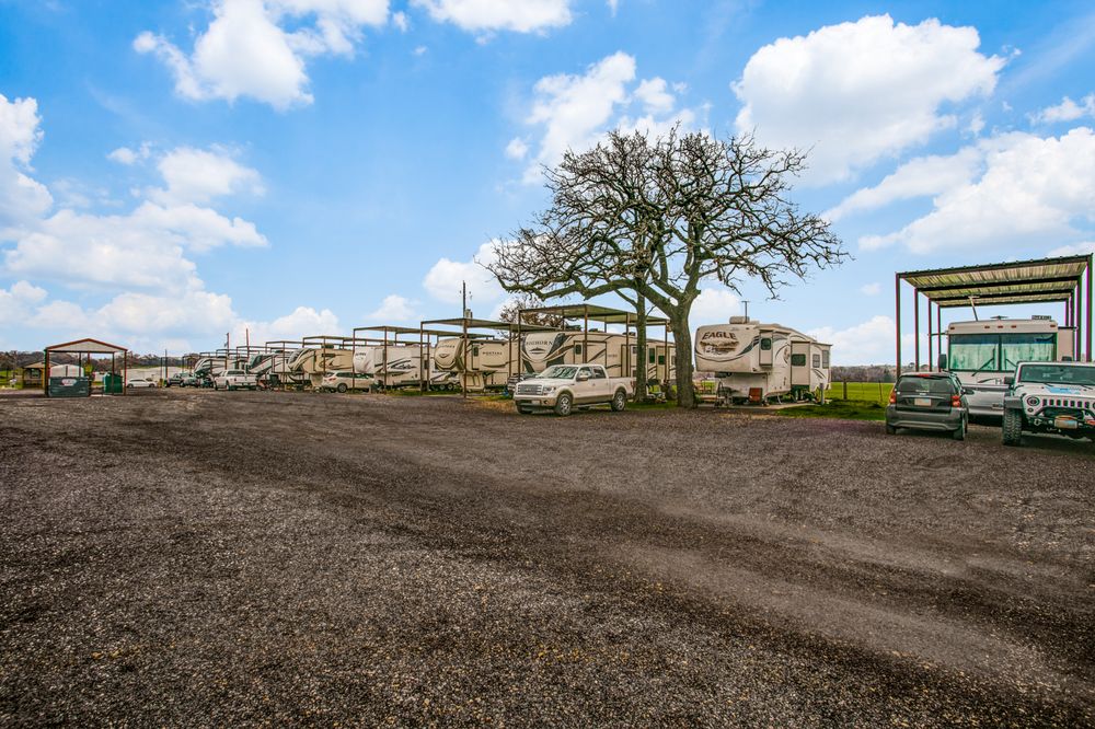 HOME IS WHERE YOU PARK IT Updated June 2024 10759 S FM 730, Boyd