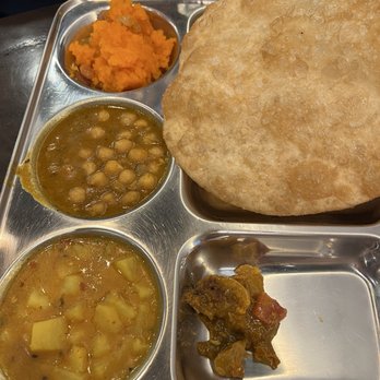 Addah - Halwa Puri - Pakistani Near Me - Lombard, Illinois