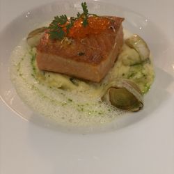 Kleines Jacob - Lachsforellenfilet köstlich