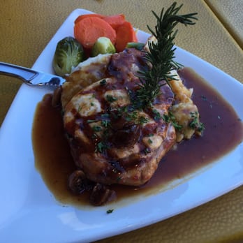 Spotted Dog - Pork chops - American Near Me - Springdale, Utah