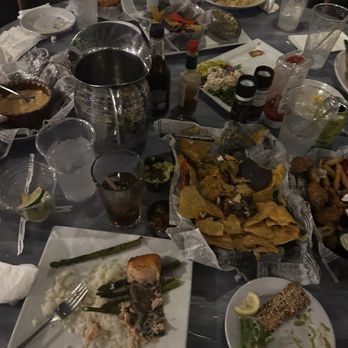 Sundowners - Our table at the end of our meal. The service was unacceptable - Seafood Near Me - Key Largo, Florida Sundowners - Our table at the end of our meal. The service was unacceptable - Seafood Near Me - Key Largo, Florida