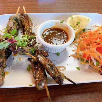 Fat Stork - Steak kabobs with coleslaw and a delicious dipping sauce - New American Near Me - Davie, Florida Fat Stork - Steak kabobs with coleslaw and a delicious dipping sauce - New American Near Me - Davie, Florida