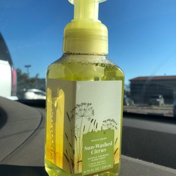 Bath & Body Works - Sunwashed citrus gentle foaming hand soap 8.75 fl - Cosmetics & Beauty Supply Near Me - Brentwood, California