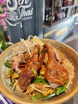 Sen Thai Noodle by null