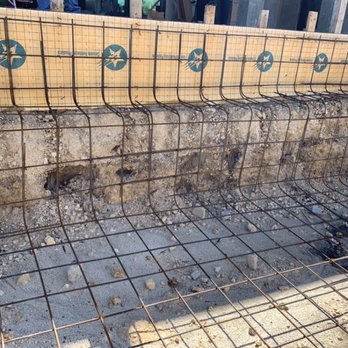 Clearwater Pools & Patio - Swim bench area - Pool Cleaners Near Me - Miami, Florida Clearwater Pools & Patio - Swim bench area - Pool Cleaners Near Me - Miami, Florida