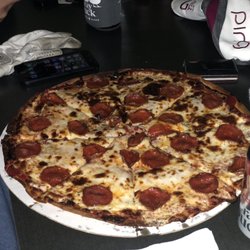 Inside Edge Golf - Pepporoni pizza