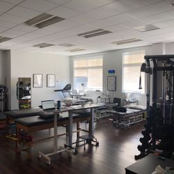 Select Physical Therapy - Verdugo Hills - Exercise room