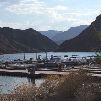 Hoover Dam Rafting Adventures - Lake Mohave's "Willow Beach" area: cold water & surprisingly trashy. - Boat Charters Near Me - Boulder City, Nevada Hoover Dam Rafting Adventures - Lake Mohave's "Willow Beach" area: cold water & surprisingly trashy. - Boat Charters Near Me - Boulder City, Nevada