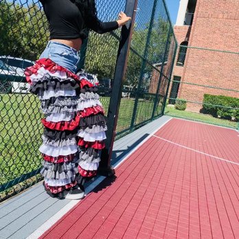 Spirit Alterations & Tailoring - Look at those ruffles amazing sewing job - Sewing & Alterations Near Me - Houston, Texas Spirit Alterations & Tailoring - Look at those ruffles amazing sewing job - Sewing & Alterations Near Me - Houston, Texas