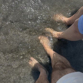 Stones Throw - Walk on the beach - New American Near Me - York, Maine Stones Throw - Walk on the beach - New American Near Me - York, Maine