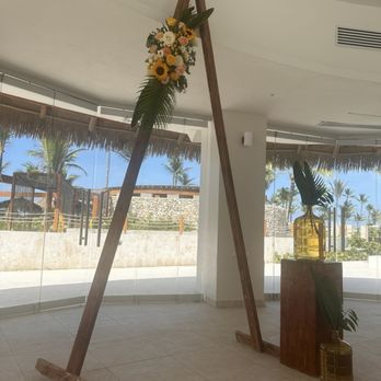 Hard Rock Hotel - Wedding day - Hotels Near Me - Cancún, ROO