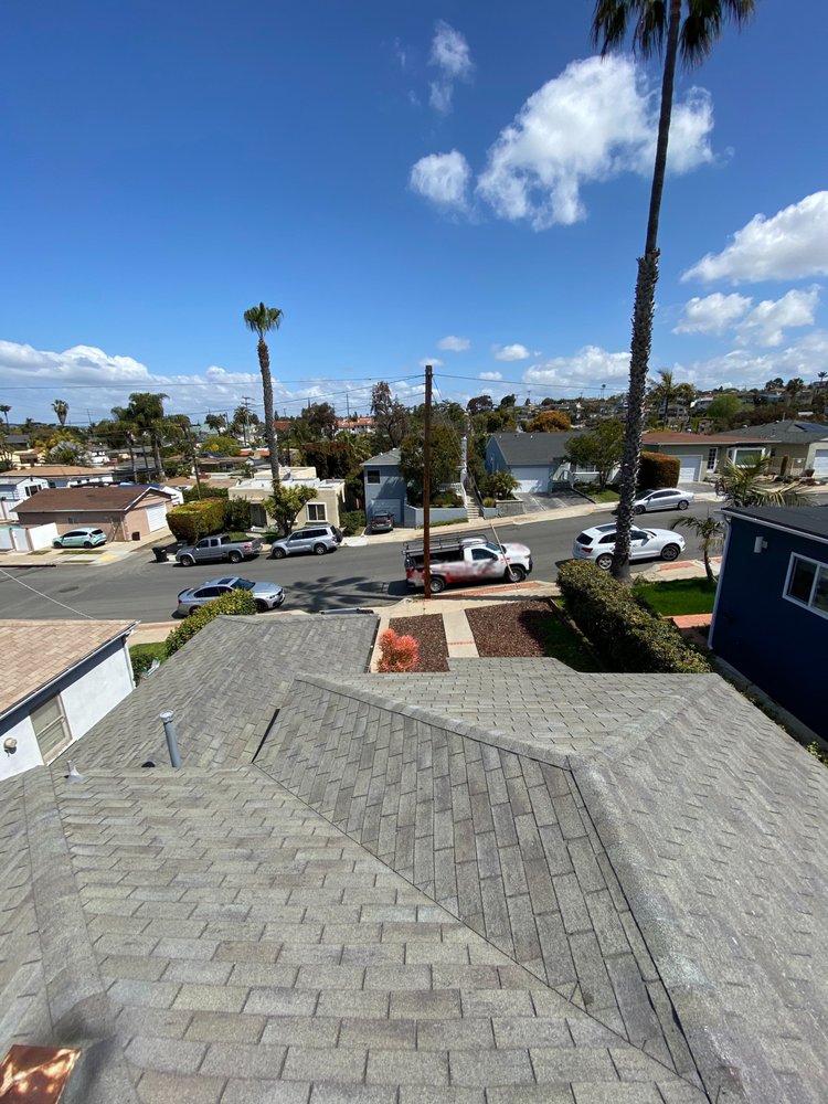 Slide of Roof Expert