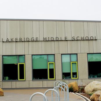 Lakeridge Junior High School - Middle Schools & High Schools Near Me - Lake Oswego, Oregon Lakeridge Junior High School - Middle Schools & High Schools Near Me - Lake Oswego, Oregon