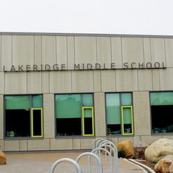 Lakeridge Junior High School